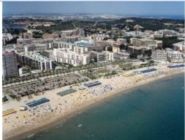 Bonito Y Acogedor Apartamento Con Fibra Salou Kültér fotó